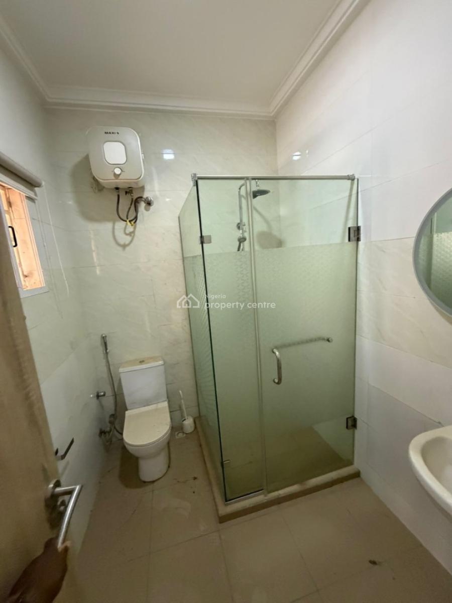 Luxury Finished 4-bedroom Terrace Duplex with Bq, Guzape District, Abuja, Terraced Duplex for Sale