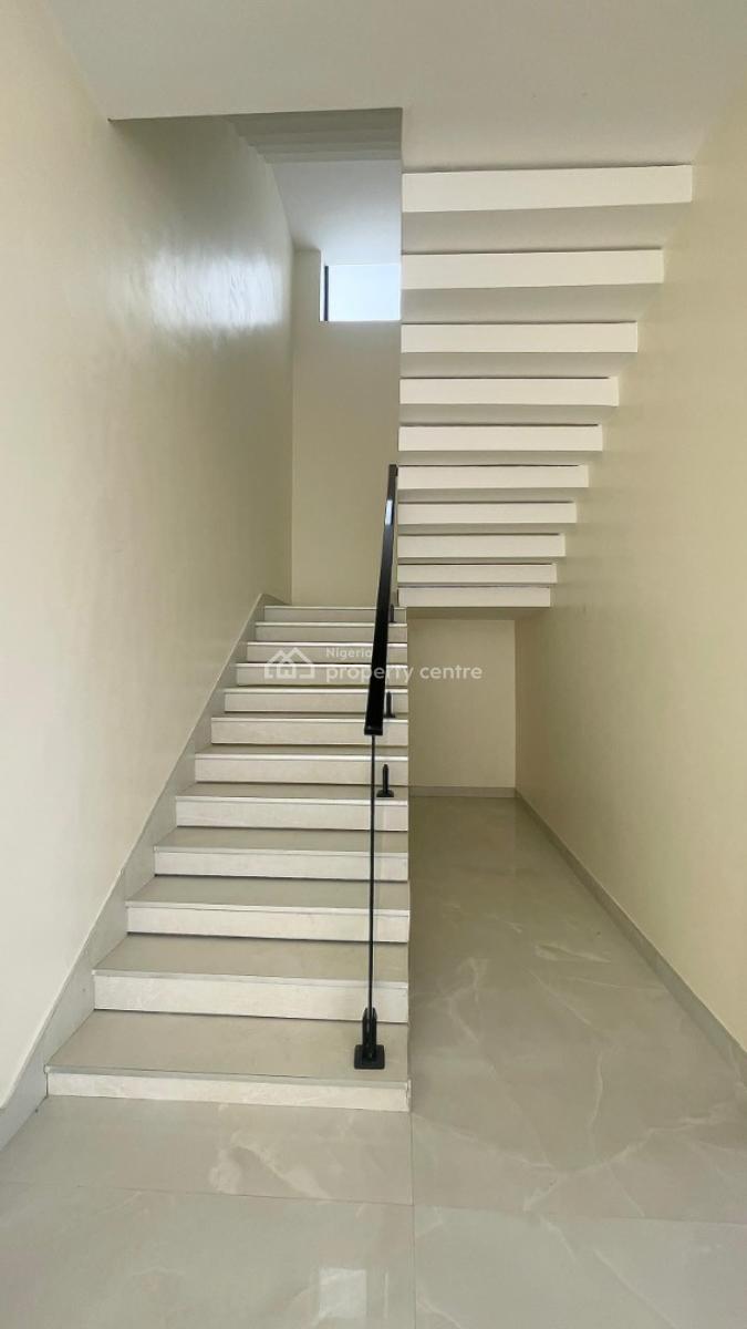 5 Bedroom Fully Detached, Chevron Lekki Lagos, Lekki, Lagos, Detached Duplex for Sale