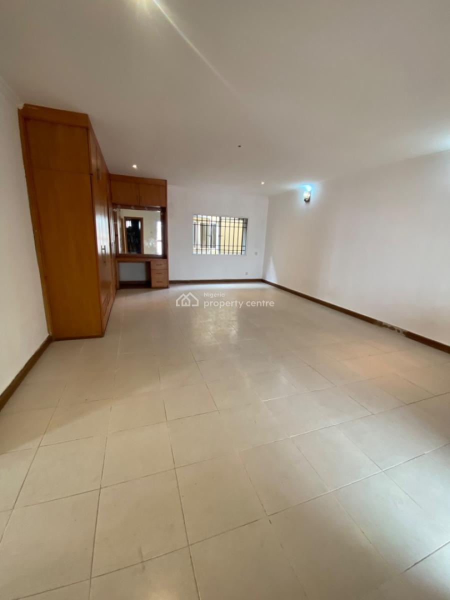 a Penthouse 4 Bedrooms with a Room Bq, Admiralty Lekki, Lekki Phase 1, Lekki, Lagos, Flat / Apartment for Rent
