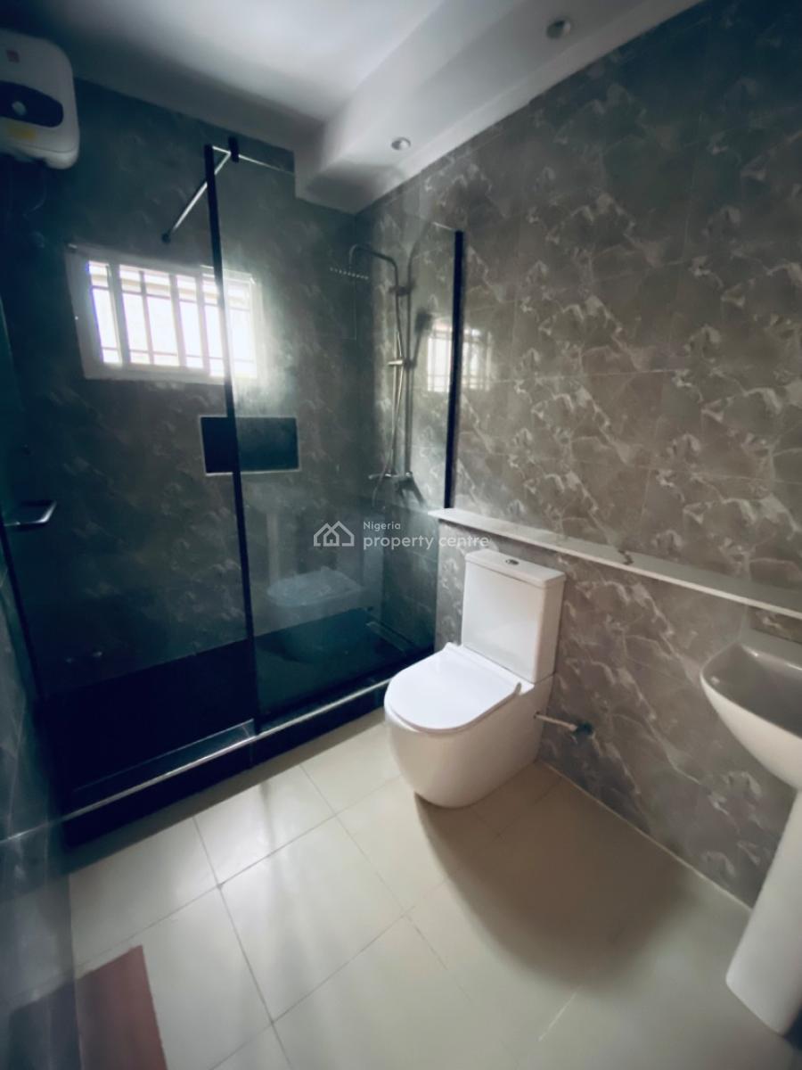 Serviced 3 Bedrooms Apartments with Bq, Lekki Phase One, Lekki Phase 1, Lekki, Lagos, Flat / Apartment for Rent