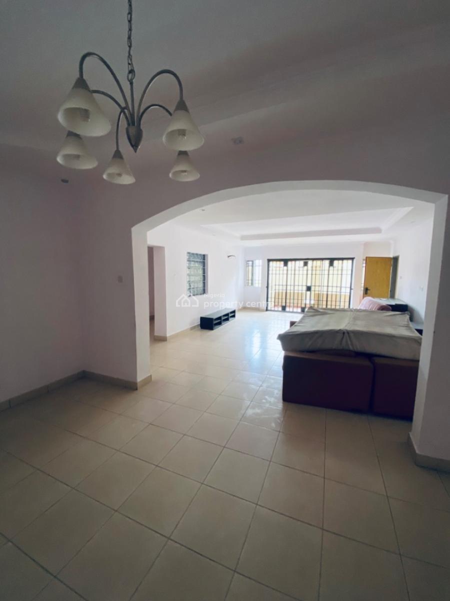 Serviced 3 Bedrooms Apartments with Bq, Lekki Phase One, Lekki Phase 1, Lekki, Lagos, Flat / Apartment for Rent