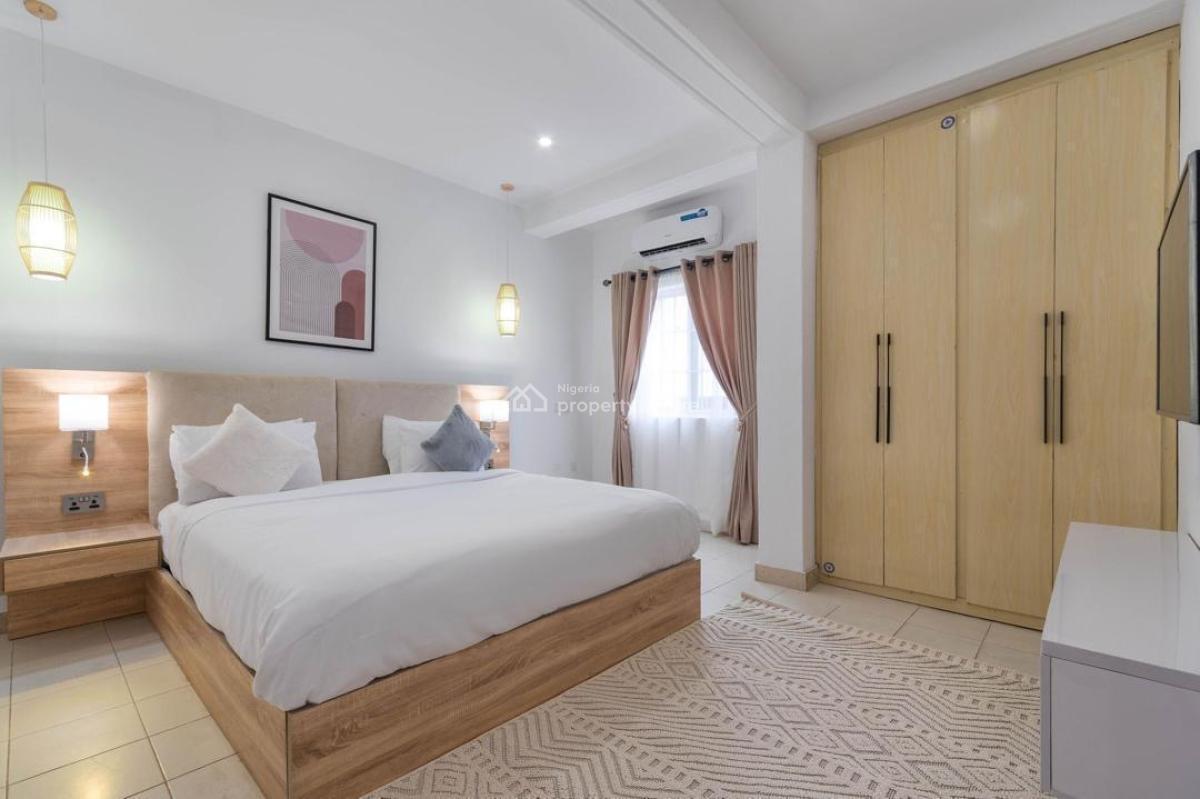 Newly Opened 3 Bedroom Apartment with Swimming Pool, Snooker Boa, Lekki Phase 1, Lekki, Lagos, Flat / Apartment Short Let
