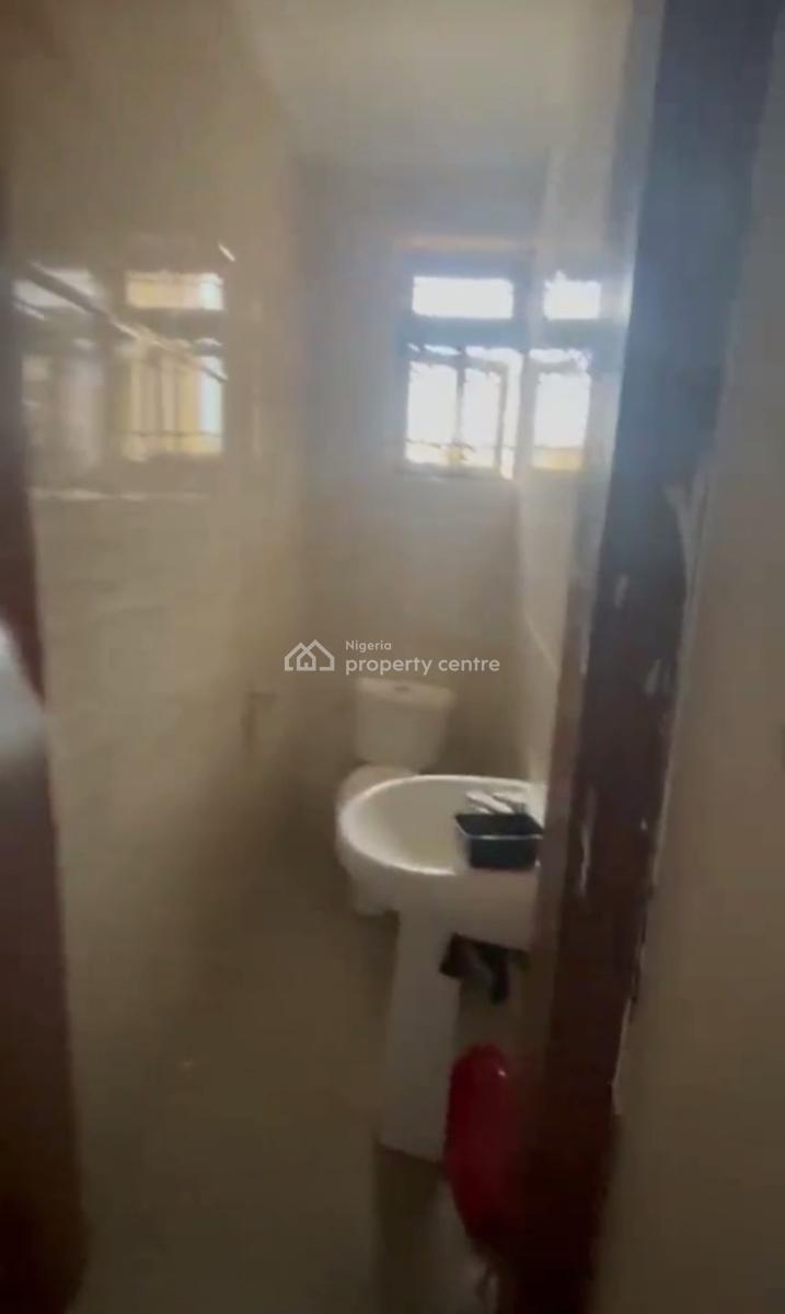 Spacious Standard Newly Built 2 Bedroom Apartment, Akoka, Yaba, Lagos, Flat / Apartment for Rent