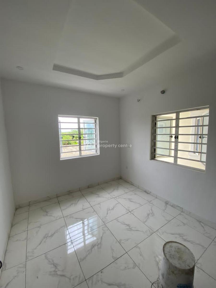 Massively New 2bedroom Upstairs, Eke Akete Abijo Lagos State, Sangotedo, Ajah, Lagos, Flat / Apartment for Rent