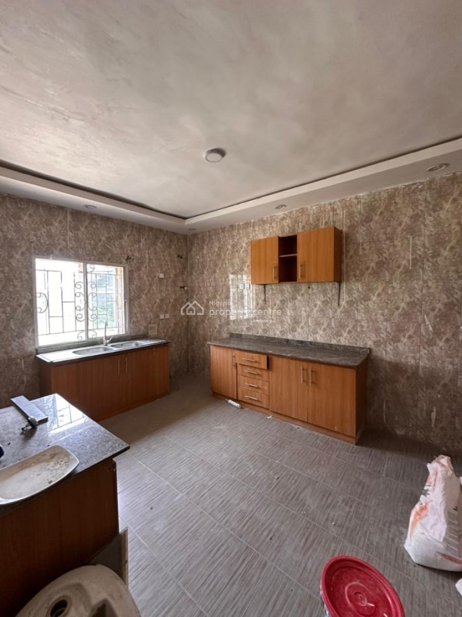 3bedroom Flat, Peace Land Estate Axis, Ogombo, Ajah, Lagos, Flat / Apartment for Rent