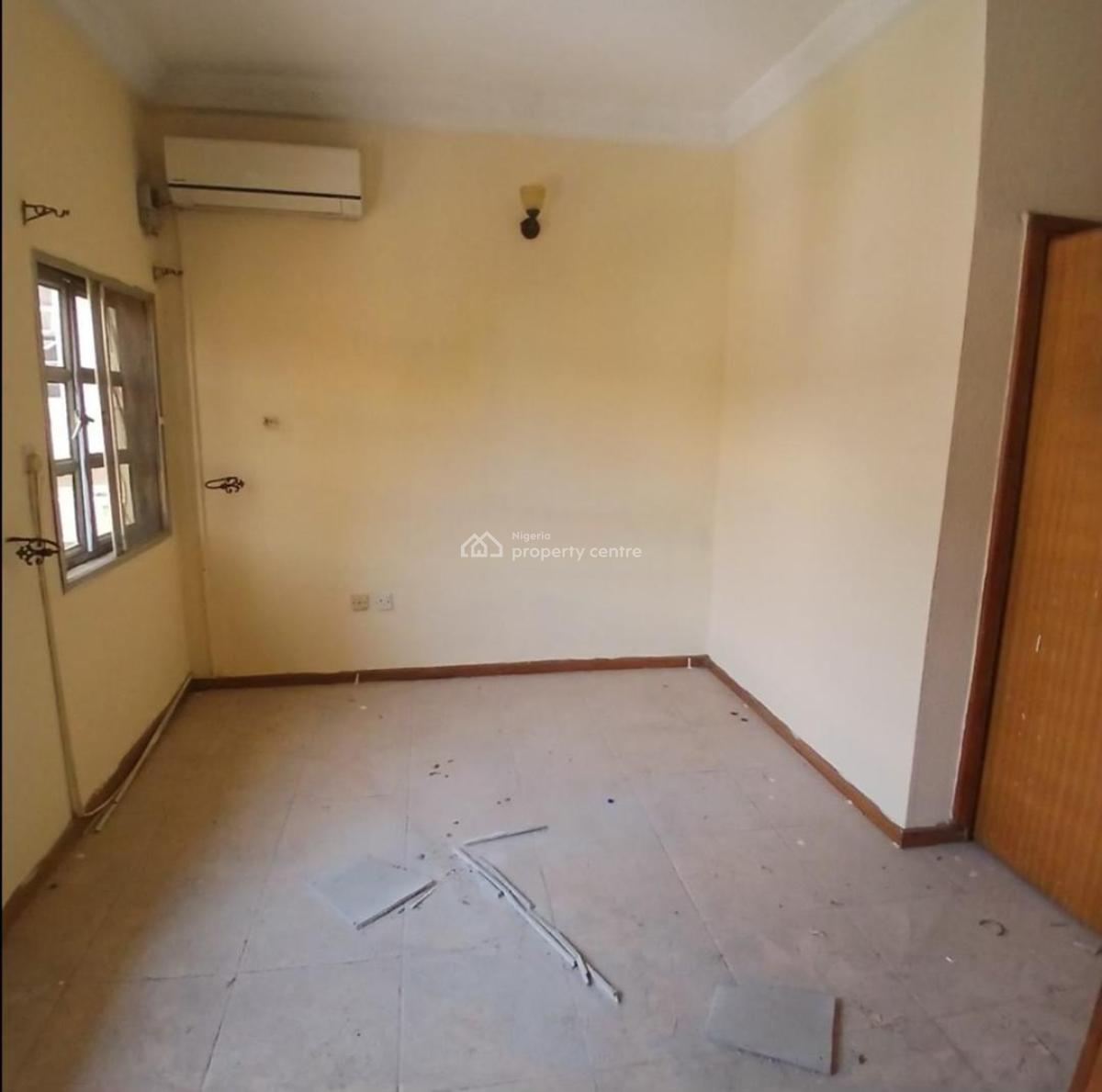 Self Serviced 5 Bedroom Semi Detached Duplex with a Room Bq Available, Lekki Phase 1, Lekki, Lagos, Semi-detached Duplex for Rent