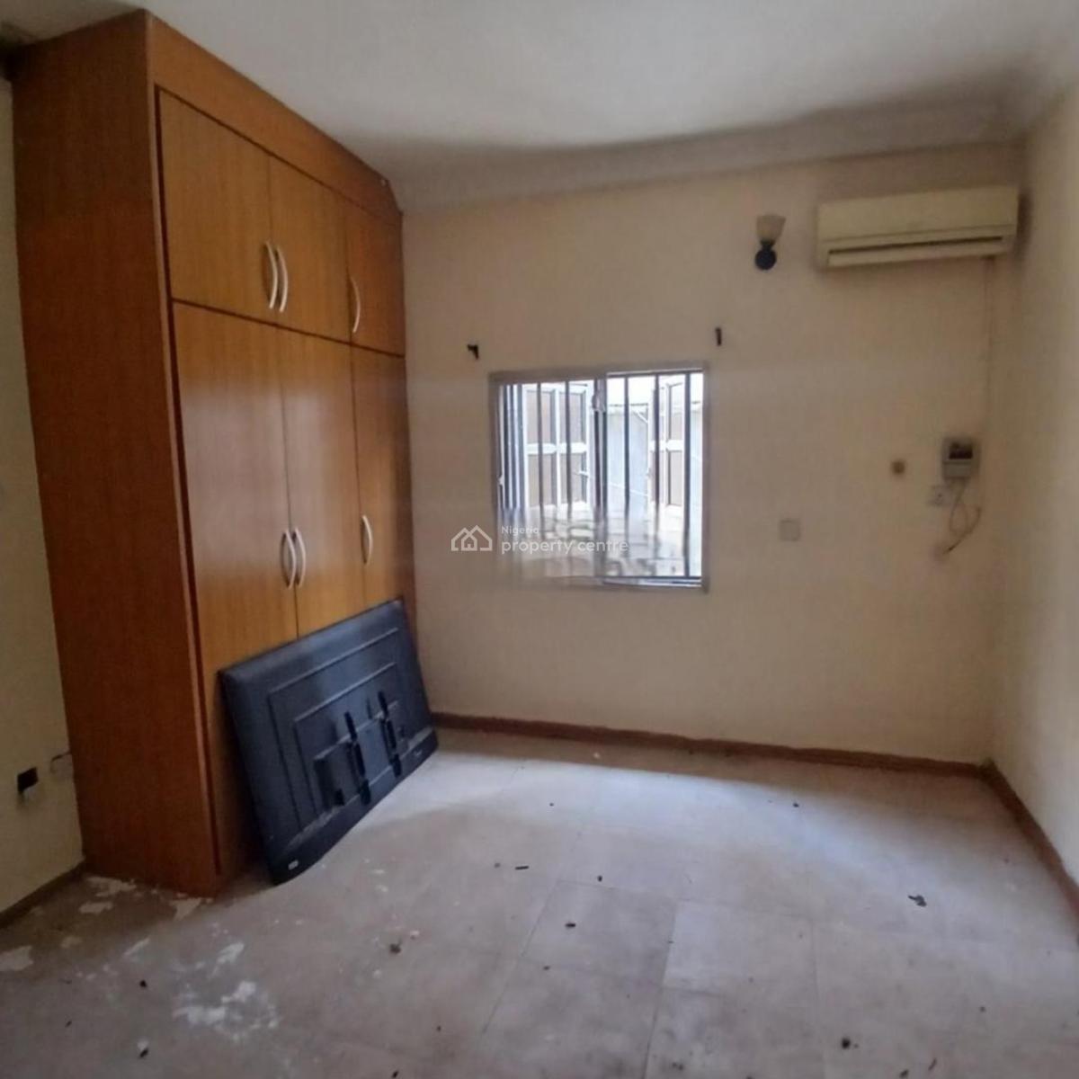 Self Serviced 5 Bedroom Semi Detached Duplex with a Room Bq Available, Lekki Phase 1, Lekki, Lagos, Semi-detached Duplex for Rent