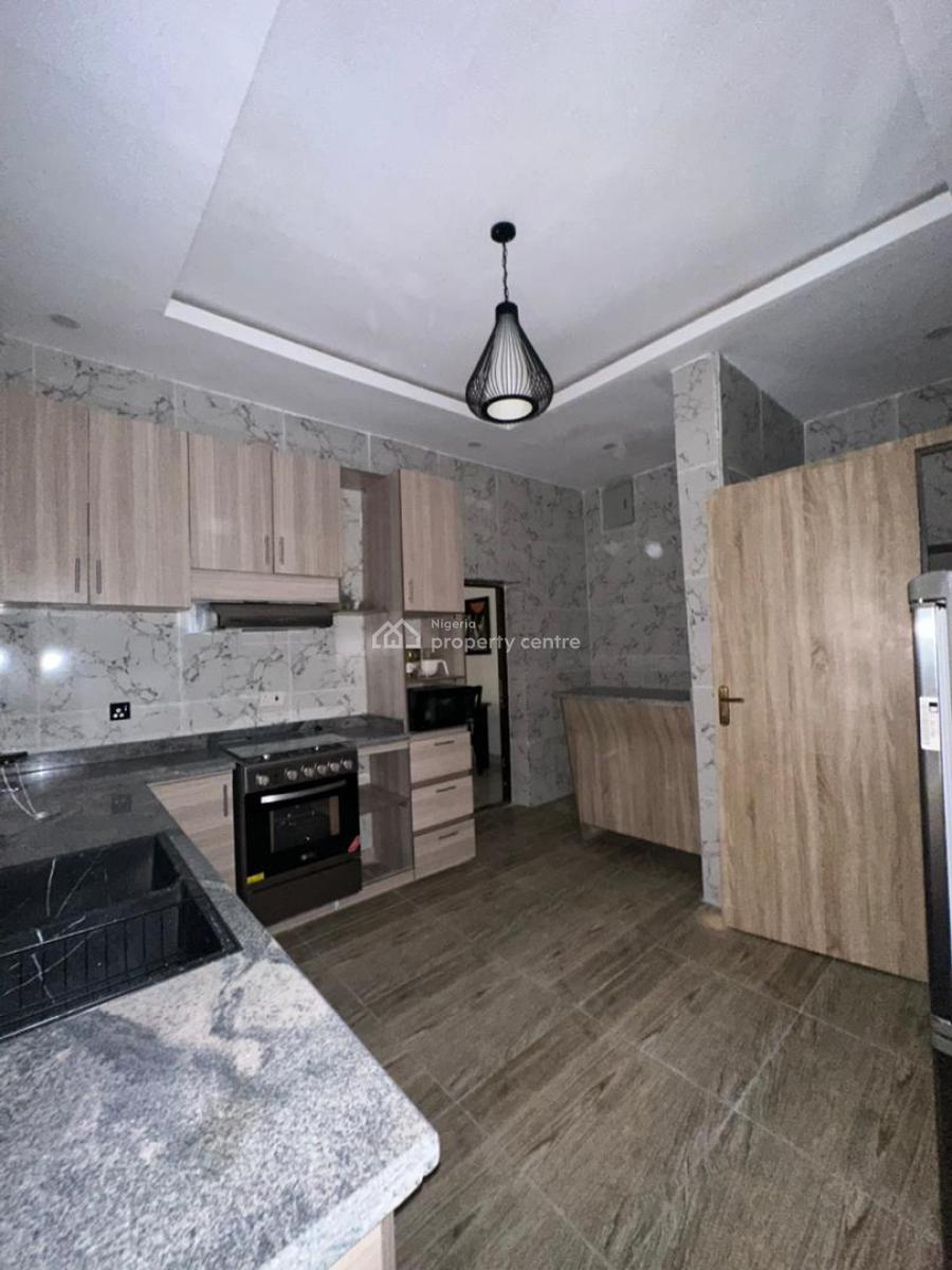 Fully Furnished 1 Bedroom Apartment, Ologolo, Lekki, Lagos, Flat / Apartment for Rent