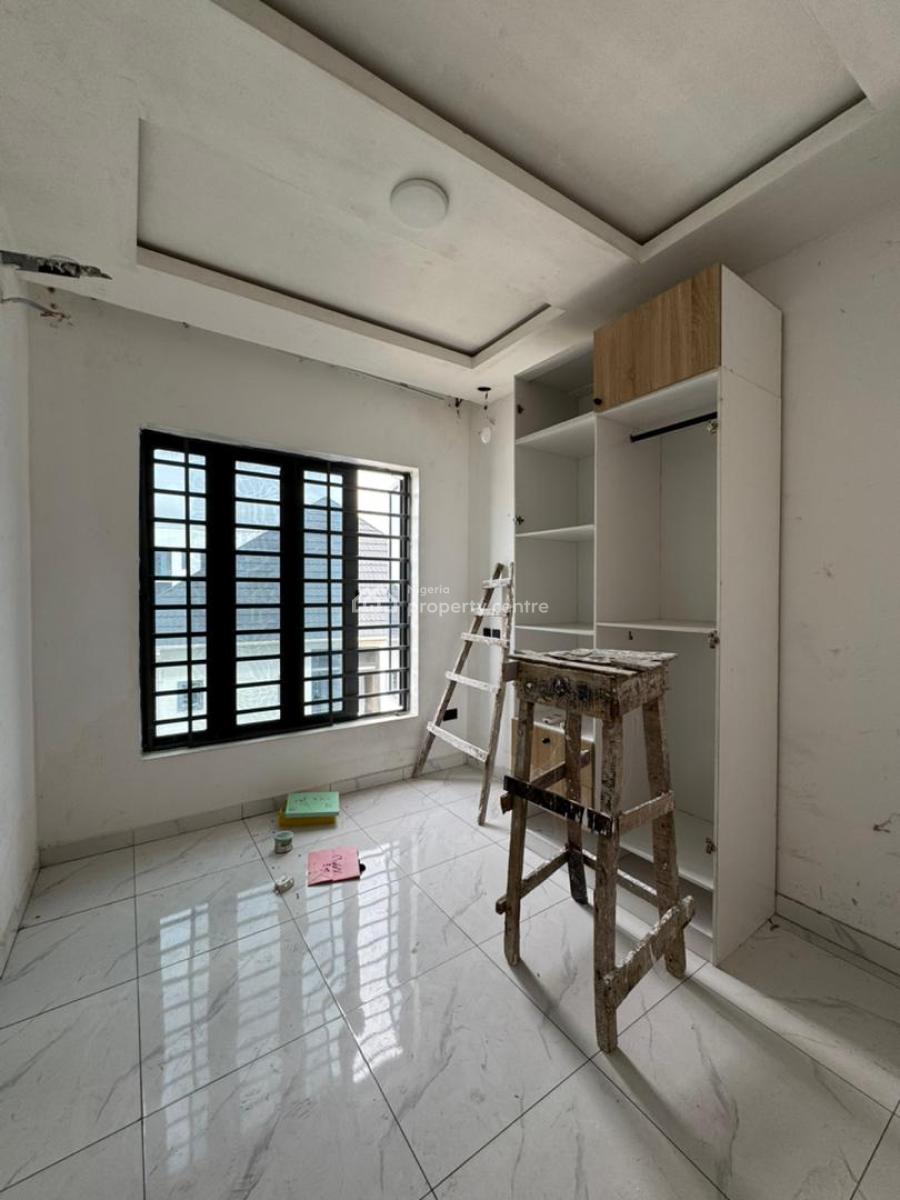 2 Bedroom Apartment (2nd Floor), Ologolo, Lekki, Lagos, House for Rent