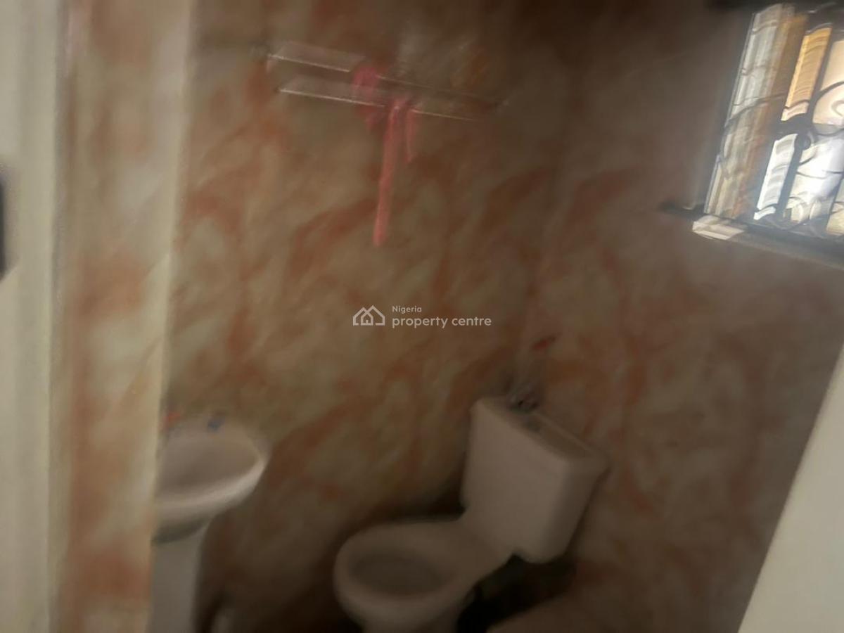 2 Bedroom Apartment, Lekki Phase 1, Lekki, Lagos, Flat / Apartment for Rent