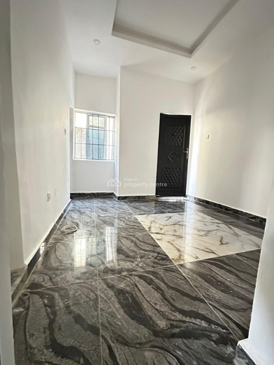 Standard Clean Mini Flat in a Call to Access Estate with Swimming Pool, Located Inside an Estate,good Road,swimming Pool and Gym Available, Sangotedo, Ajah, Lagos, Mini Flat (room and Parlour) for Rent