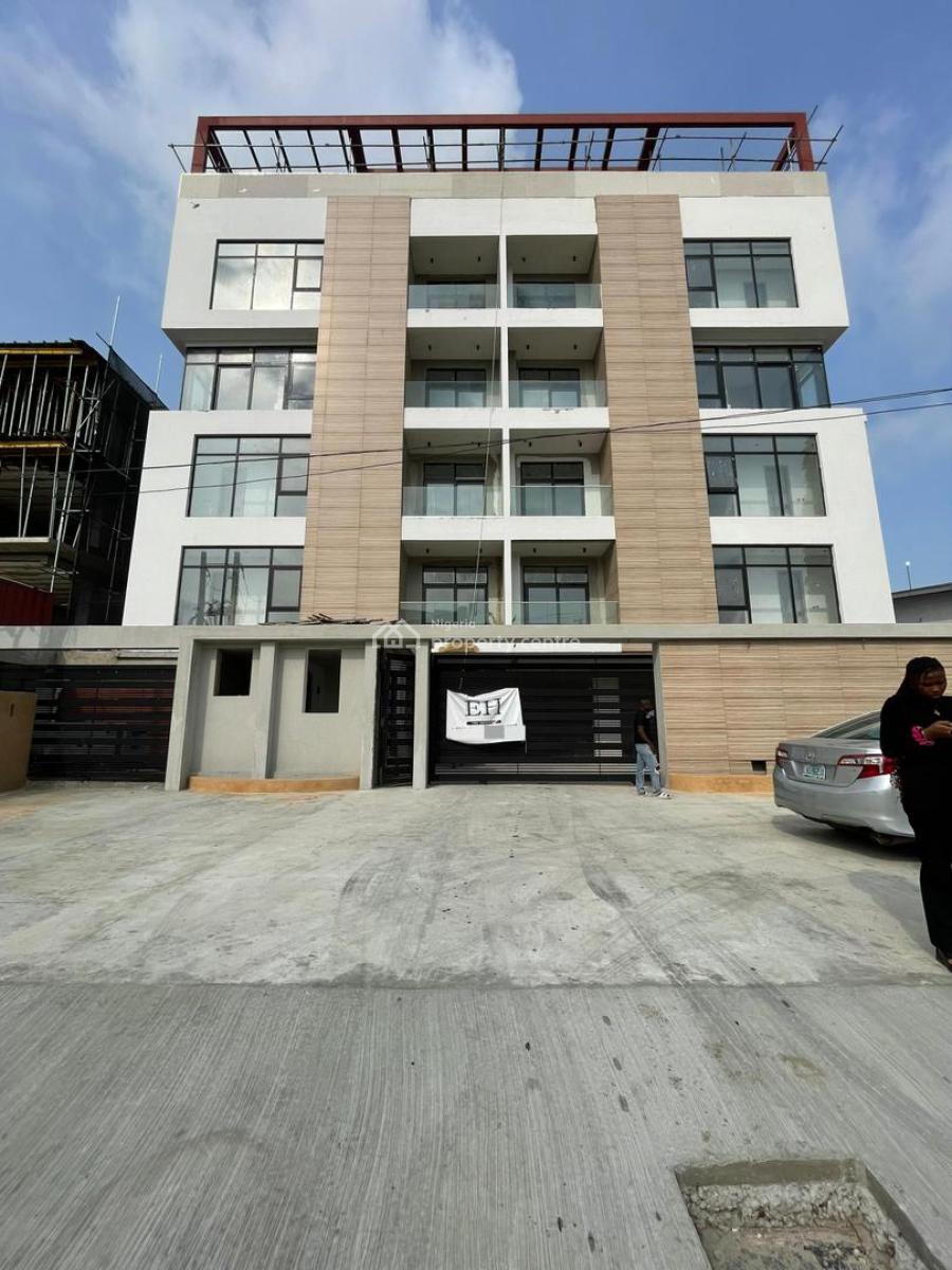 Waterfront 2 Bedroom Apartment with Rooftop Pool, Gym & Elevator, Lekki Phase 1, Lekki, Lagos, Flat / Apartment for Sale