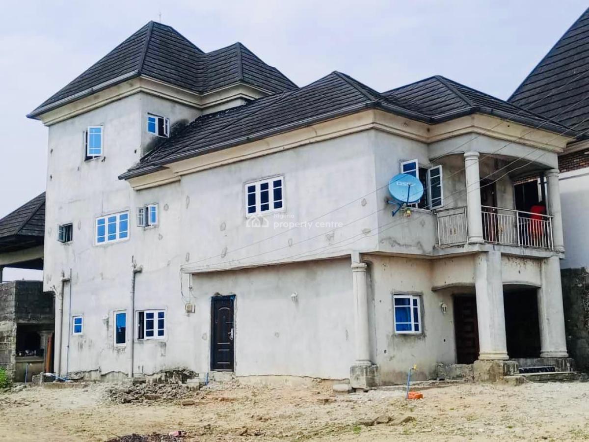 Distress Luxury 4 Bedroom Duplex with Excellent Facilities, Unity Estate,rumunduru, Eneka, Port Harcourt, Rivers, Detached Duplex for Sale