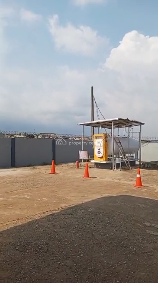 Commercial Filling Station, Ipaja Estate, Ipaja, Lagos, Filling Station for Rent