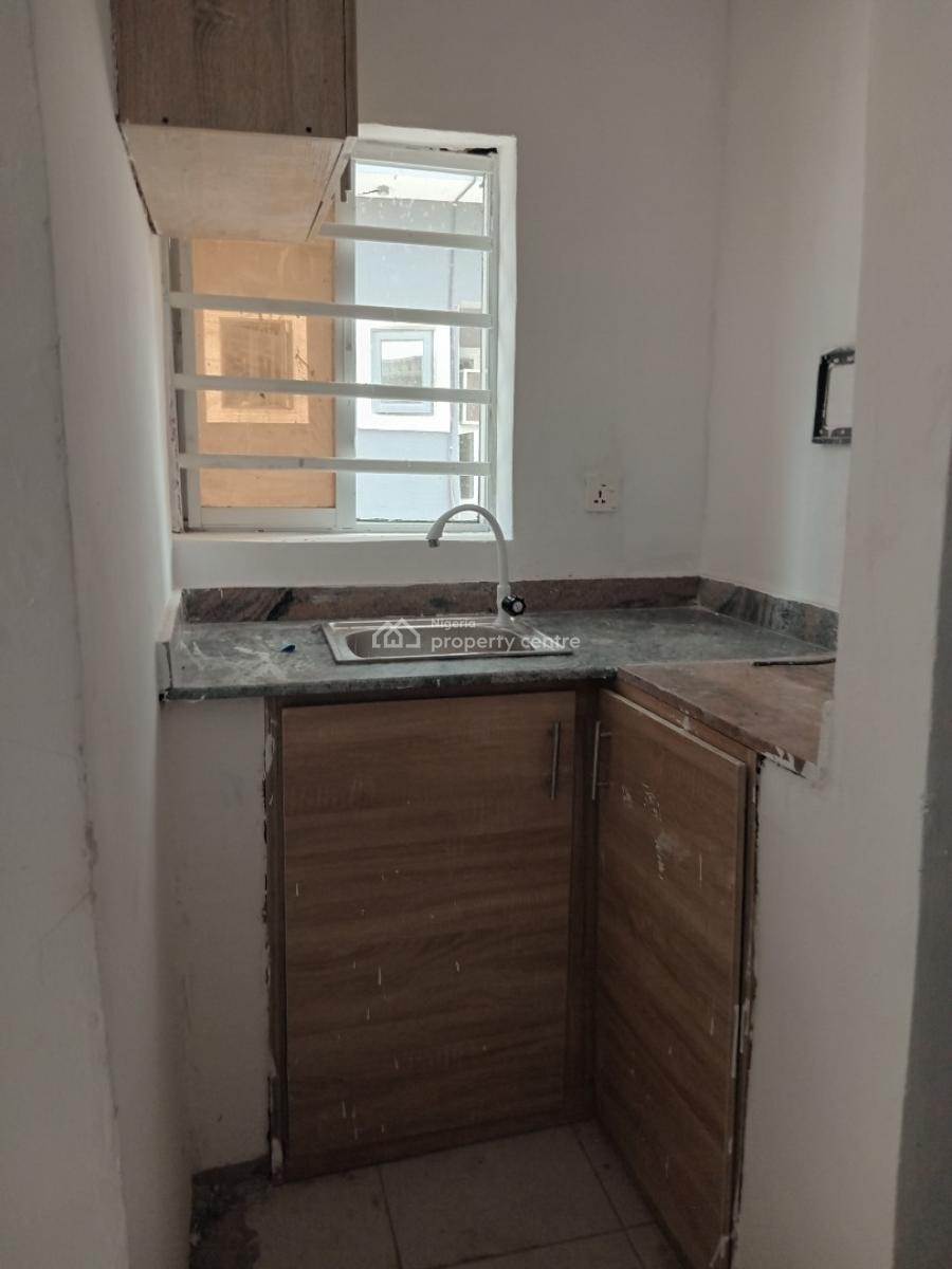 Spacious Selfcon Single Room, Ogombo, Ajah, Lagos, Self Contain (single Rooms) for Rent