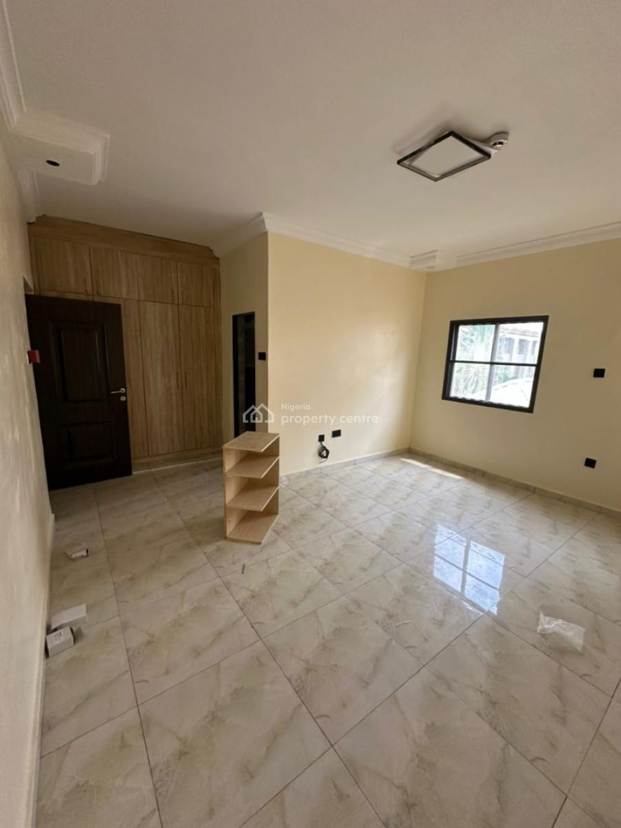 3 Bedrooms Flat with Study, Ademola Crescent, Wuse 2, Abuja, Flat / Apartment for Rent