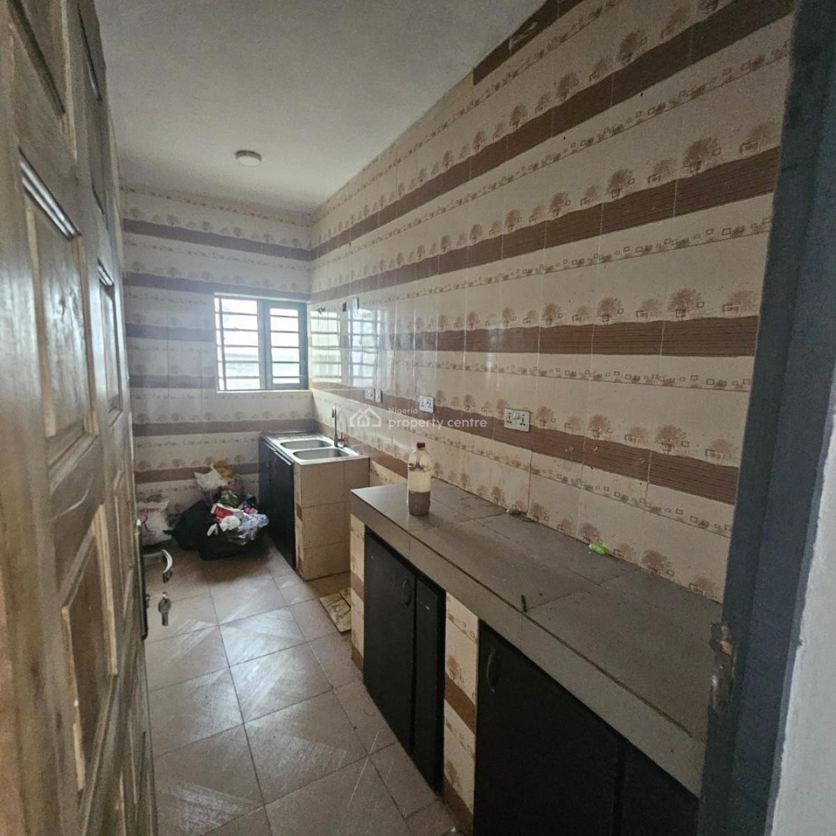 Luxury 3 Bedrooms Flat with All Rooms Ensuite, Gra Phase 2, Magodo, Lagos, Flat / Apartment for Rent