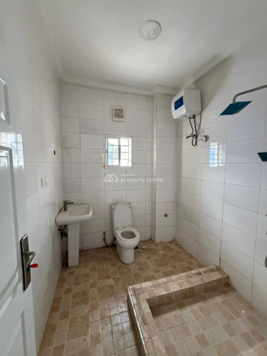 Serviced 3 Bedroom Apartment with a Bq, Wuye, Abuja, Flat / Apartment for Rent