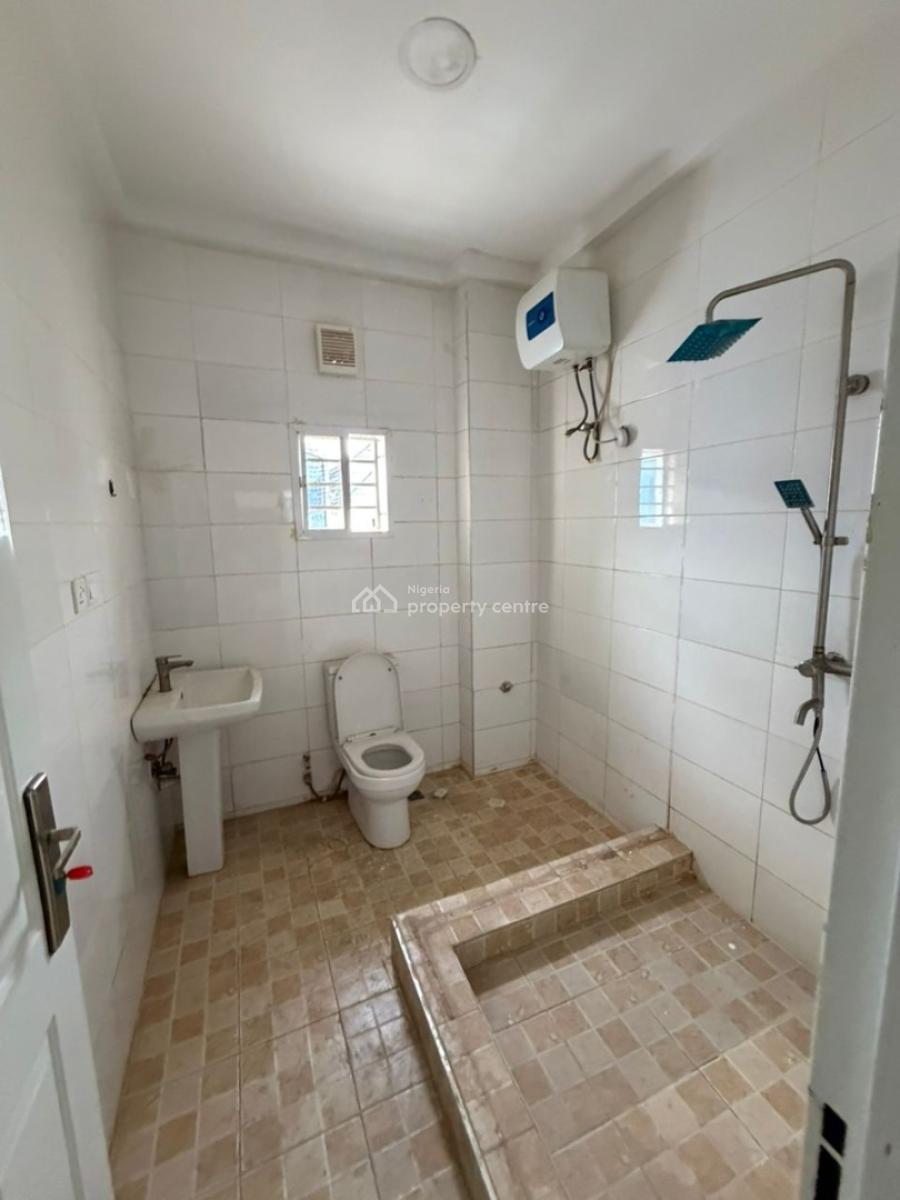 Serviced 3 Bedroom Apartment with a Bq, Wuye, Abuja, Flat / Apartment for Rent