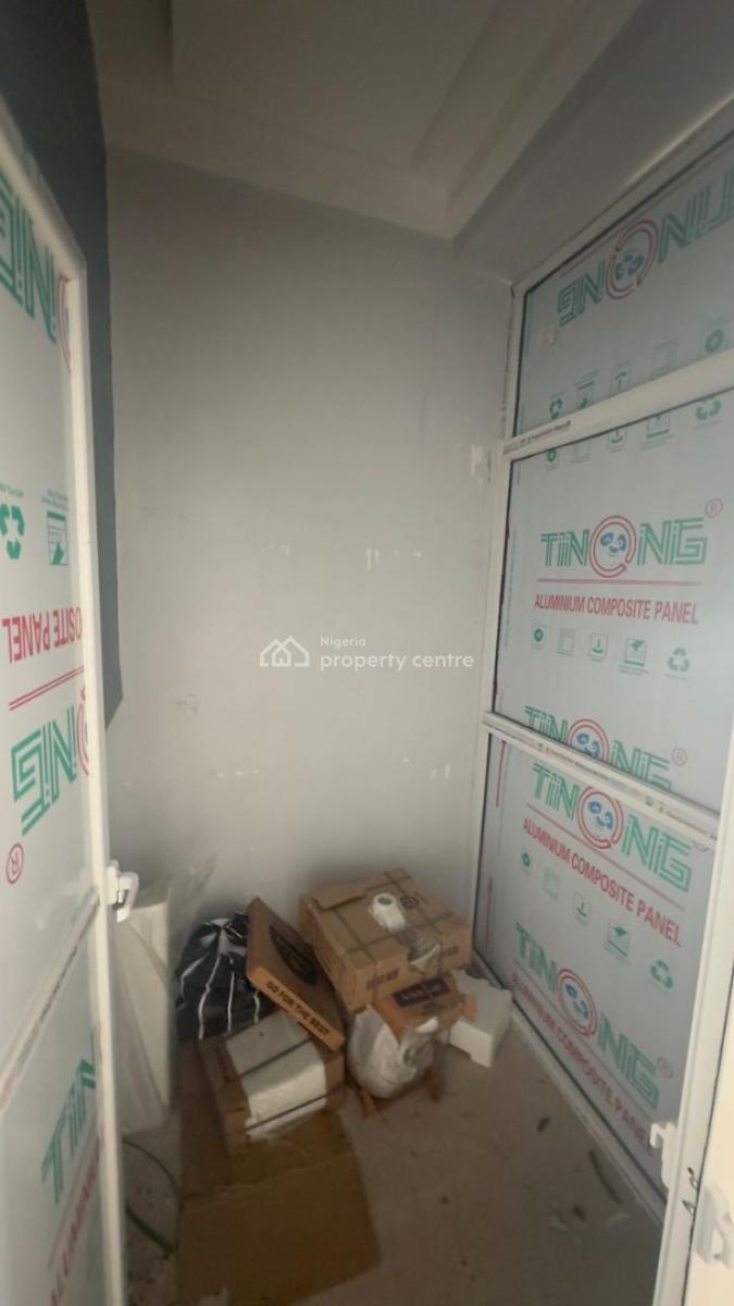 Nice Standard 82sqm Commercial Space (ground Floor), Lekki Phase 1, Lekki, Lagos, Commercial Property for Rent