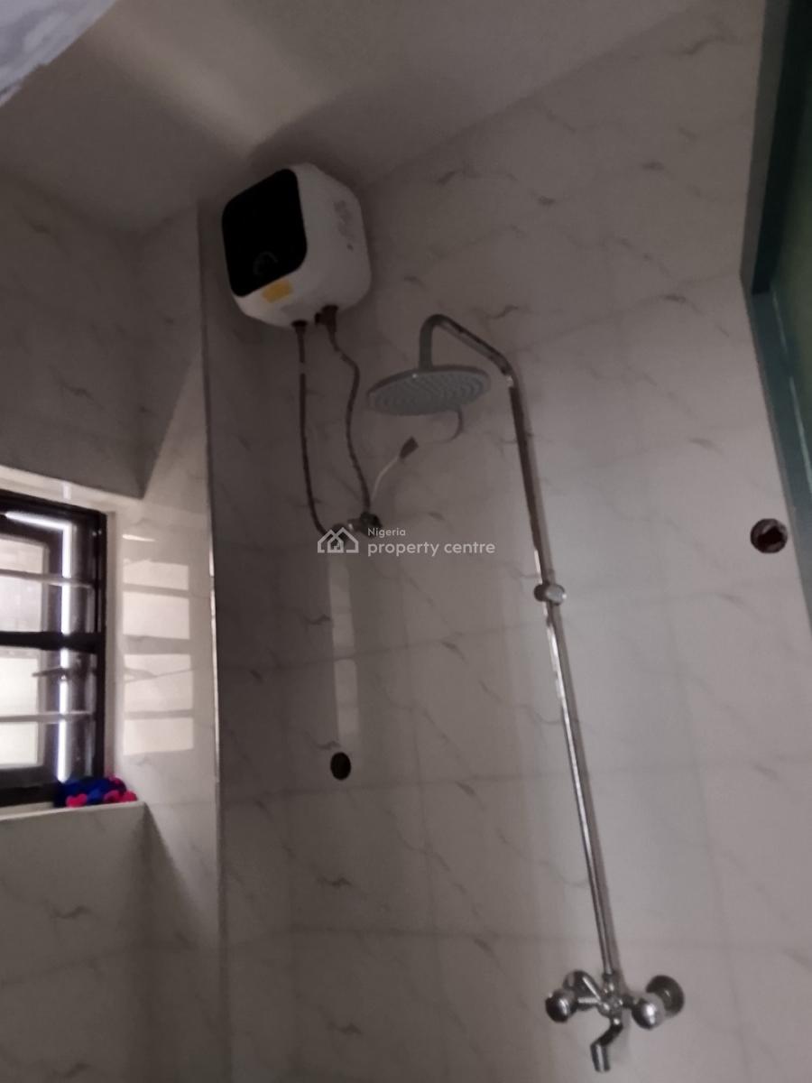 Luxury Beautiful 2 Bedroom Flat, Lakeview Estate, Amuwo Odofin, Lagos, Flat / Apartment for Rent