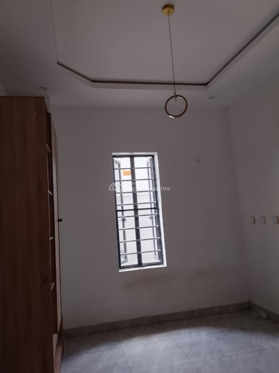 Luxury Beautiful 2 Bedroom Flat, Lakeview Estate, Amuwo Odofin, Lagos, Flat / Apartment for Rent