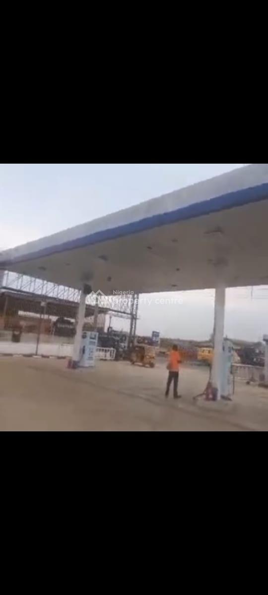 Filling Station for Lease Fully Equipped Petrol Station, Off Lagos/abeokuta Express Way Joju Lagos, Ado-odo/ota, Ogun, Filling Station for Rent