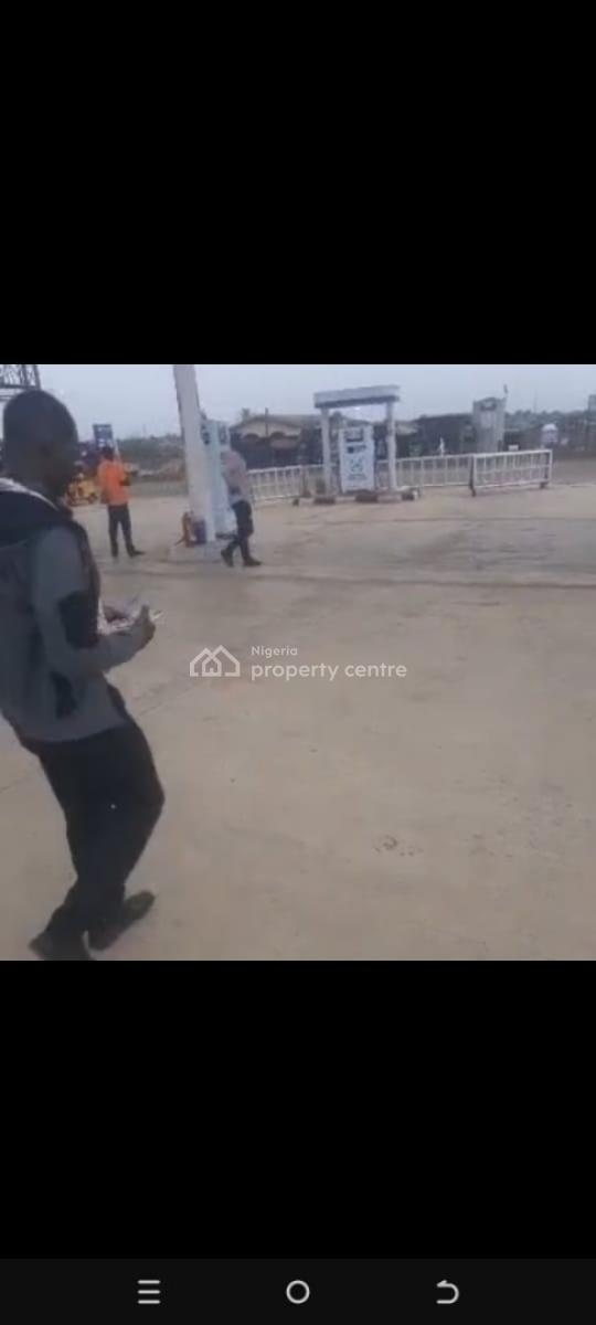 Filling Station for Lease Fully Equipped Petrol Station, Off Lagos/abeokuta Express Way Joju Lagos, Ado-odo/ota, Ogun, Filling Station for Rent