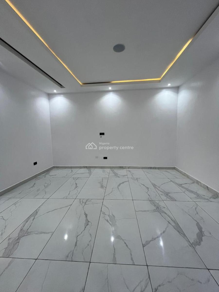 Beautiful Luxury 2 Bedroom Apartment with Elevator, Lekki Phase 1, Lekki, Lagos, Flat / Apartment for Sale