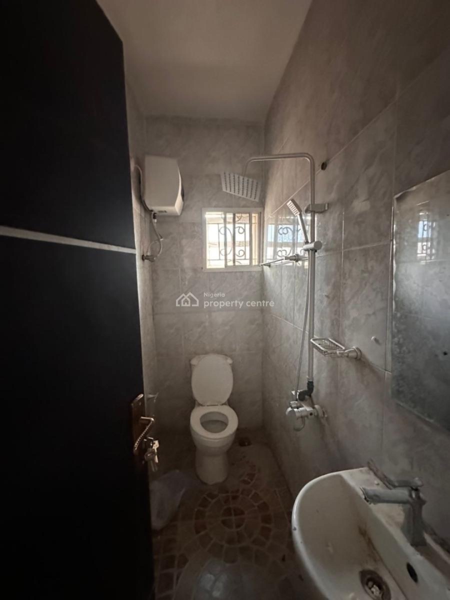 Magnificent 3 Bedroom Apartment  in a Compound of 4 Tenants, Peaceland Axis Ogombo, Ajah, Lagos, Flat / Apartment for Rent