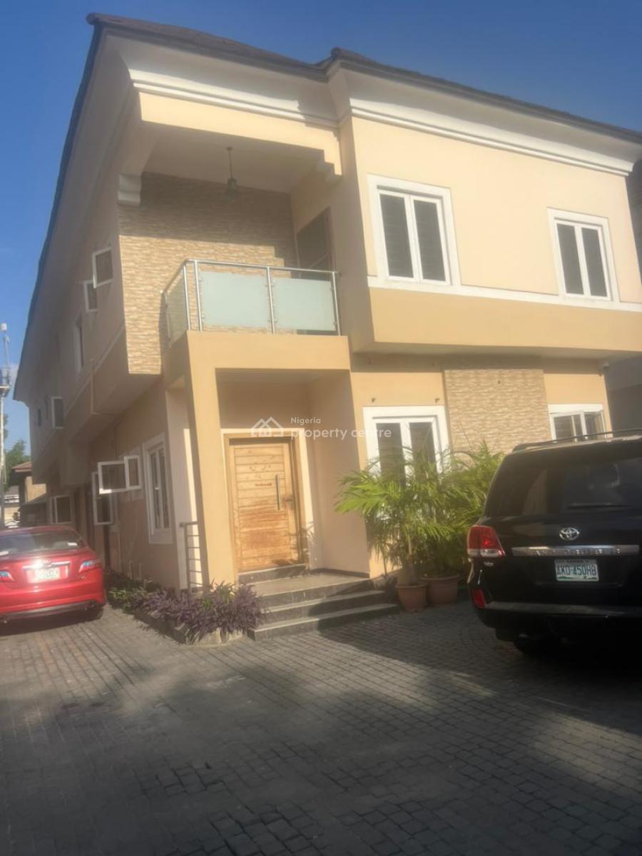 3 Bedroom  Apartment, Lekki Phase 1, Lekki, Lagos, Flat / Apartment for Rent