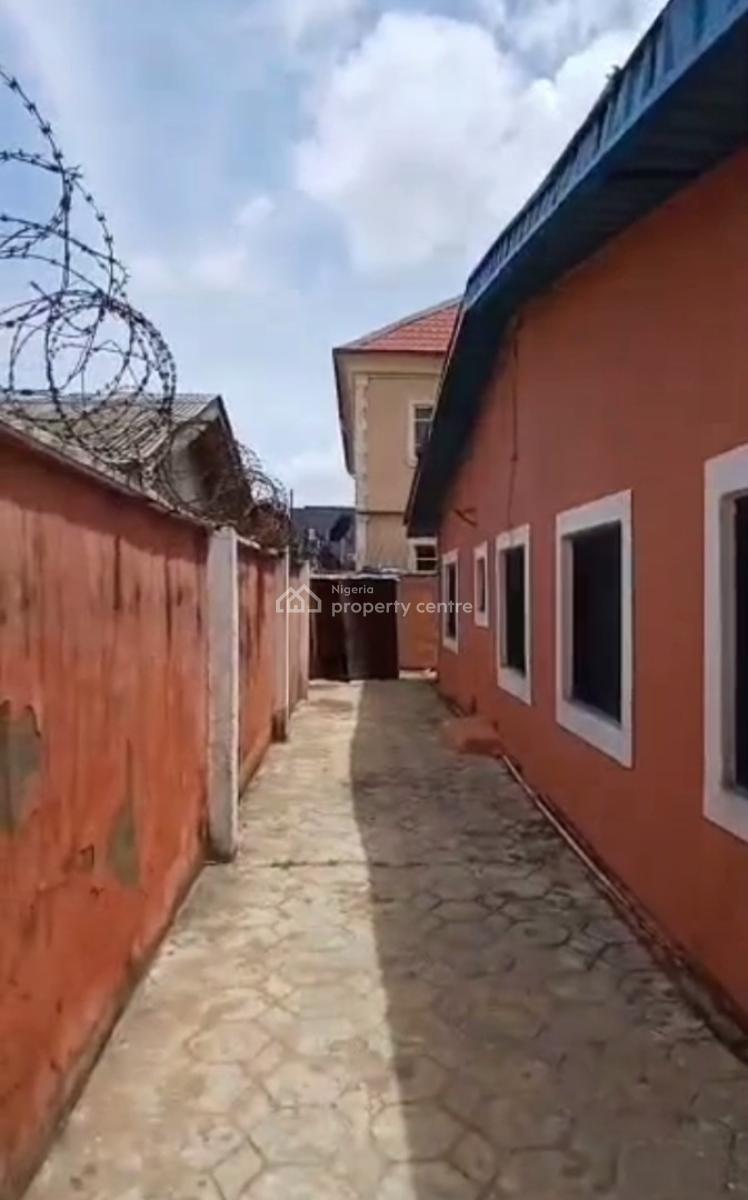 Vacant 6 Bedroom Duplex, Igando, Alimosho, Lagos, Block of Flats for Sale