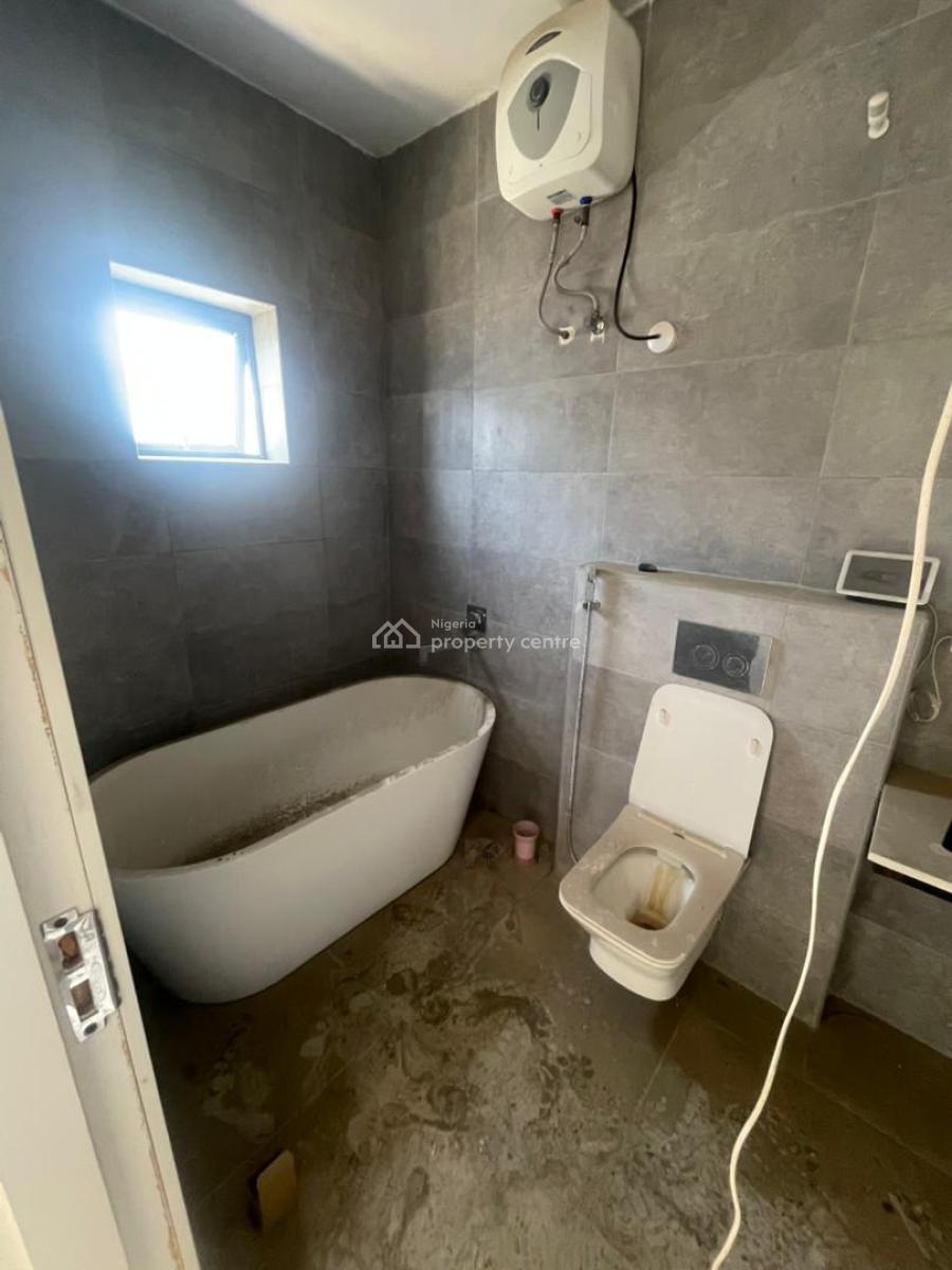 Delightful Gorgeously Brand New Serviced 3-bedroom Maisonette All En-suite, Spar Road, Lekki, Lagos, House for Rent