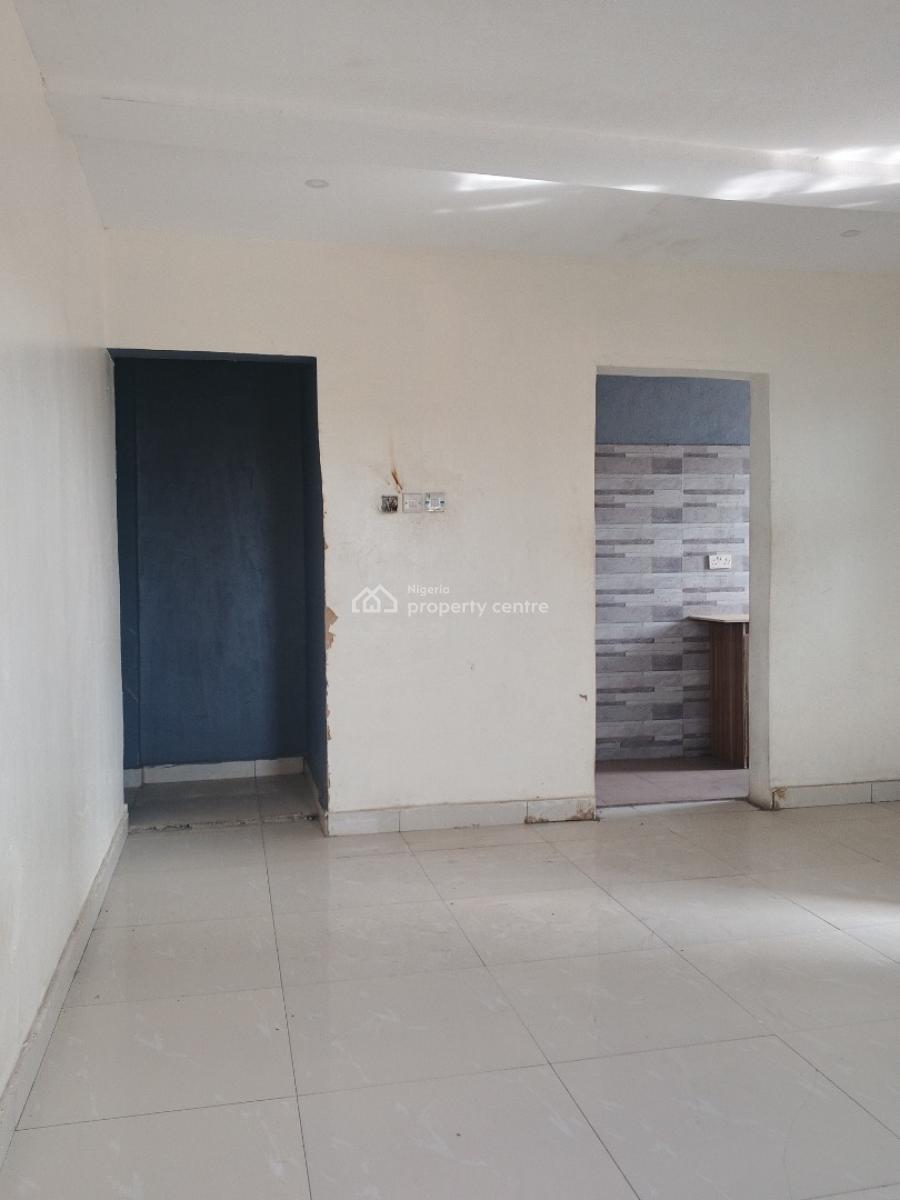 Two Bedroom Flat Available in a Good Area, Sabo Yaba, Sabo, Yaba, Lagos, Flat / Apartment for Rent