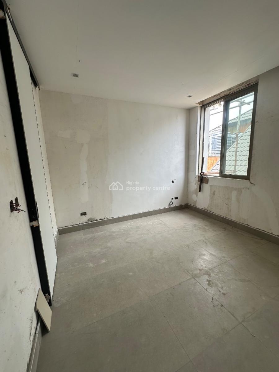 Luxury 3 Bedroom Maisonette with a Boys Quarter., Off White Sand Street, Lekki Phase 1, Lekki, Lagos, House for Sale