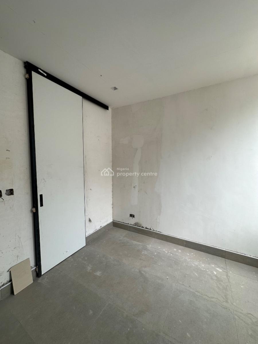 Luxury 3 Bedroom Maisonette with a Boys Quarter., Off White Sand Street, Lekki Phase 1, Lekki, Lagos, House for Sale