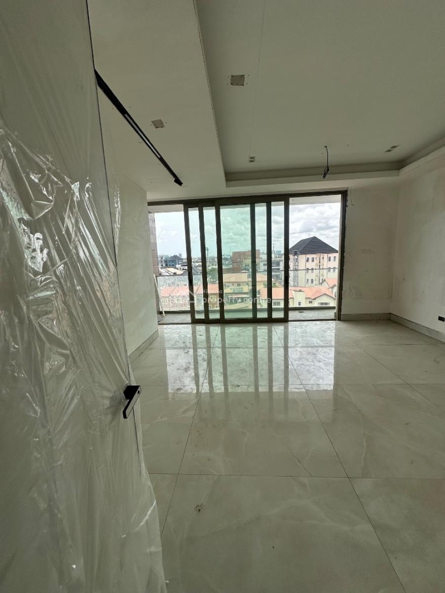 Luxury 3 Bedroom Maisonette with a Boys Quarter., Off White Sand Street, Lekki Phase 1, Lekki, Lagos, House for Sale