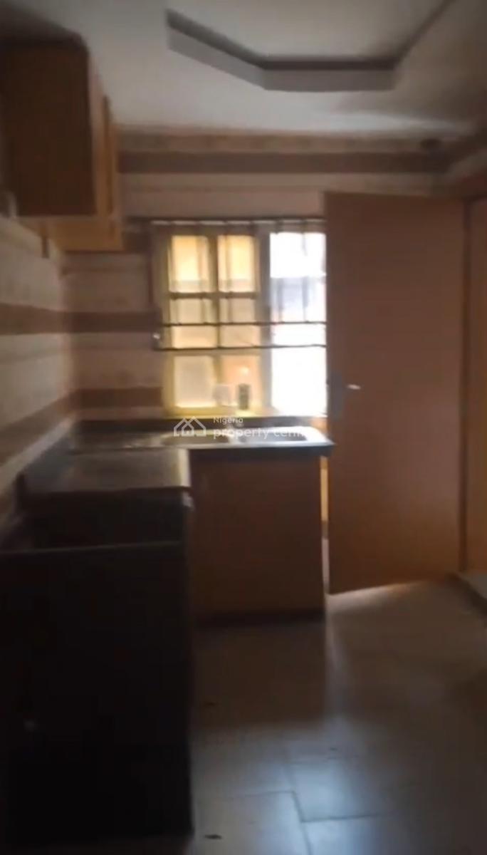 Well Maintained Spacious 3 Bedroom Flat (upstairs) at Ebute, Ikorodu, Ebute, Ikorodu, Lagos, Flat / Apartment for Rent