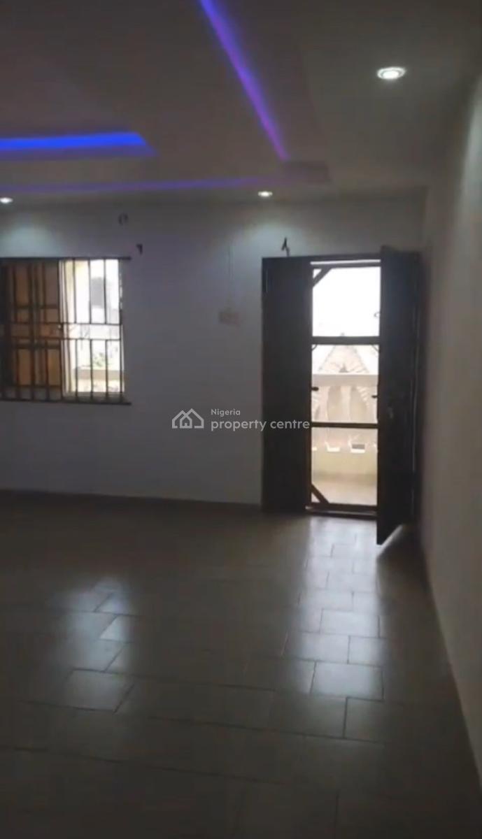 Well Maintained Spacious 3 Bedroom Flat (upstairs) at Ebute, Ikorodu, Ebute, Ikorodu, Lagos, Flat / Apartment for Rent