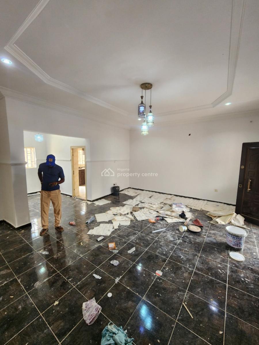 Luxury Two Bedroom Block of Flat, News Engineering Dawaki., Dawaki, Gwarinpa, Abuja, Flat / Apartment for Rent