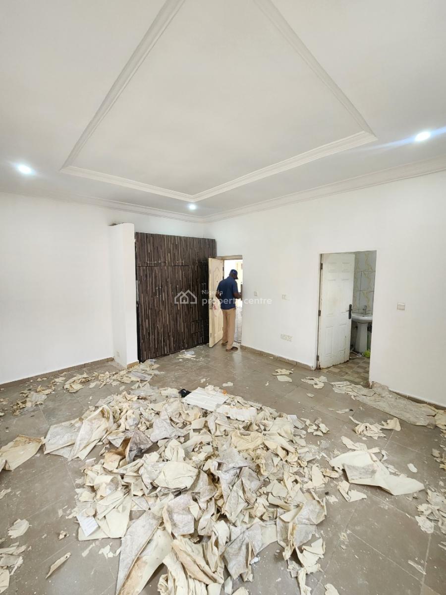 Luxury Two Bedroom Block of Flat, News Engineering Dawaki., Dawaki, Gwarinpa, Abuja, Flat / Apartment for Rent