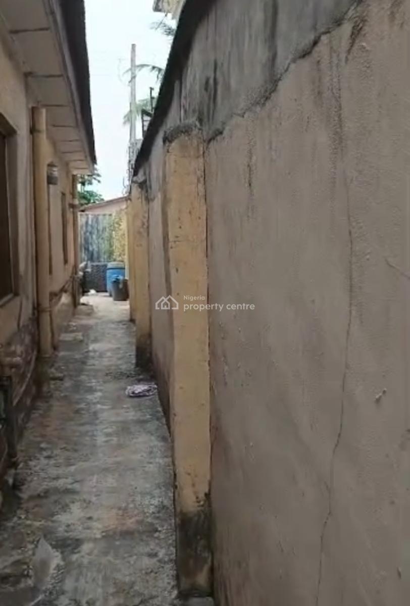 Three Bedroom Flats + One Unit of a Room Self Contained, Isheri Olofin, Alimosho, Lagos, House for Sale