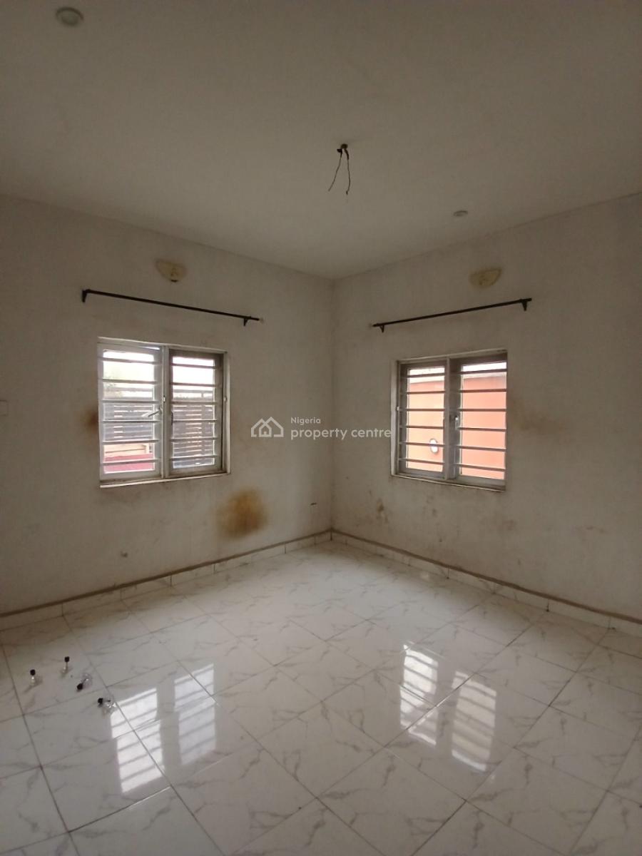 2bedroom Flat Upstairs with Balcony, Gated and Secured Estate Off Ado Road, Ajah, Lagos, Flat / Apartment for Rent