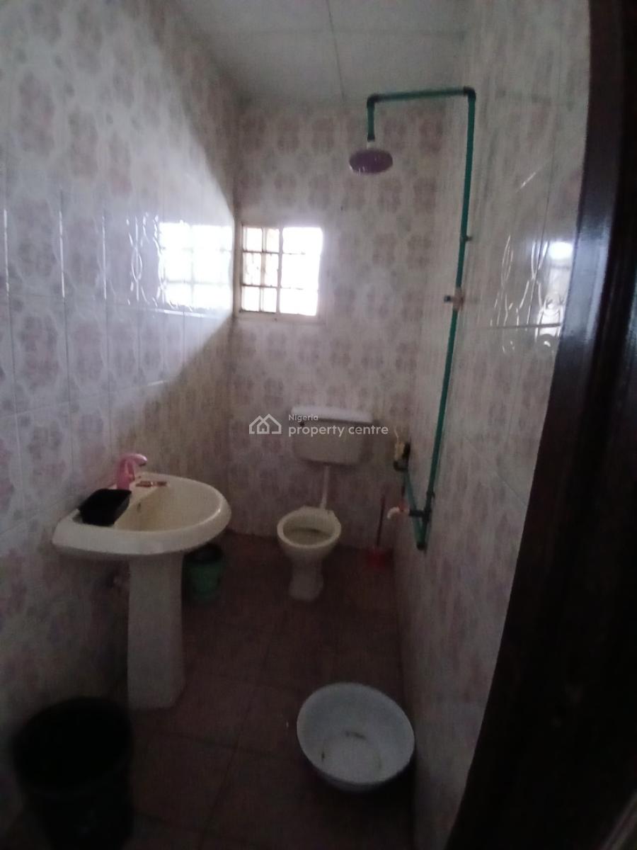 2bedroom Flat Upstairs with Balcony, Gated and Secured Estate Off Ado Road, Ajah, Lagos, Flat / Apartment for Rent