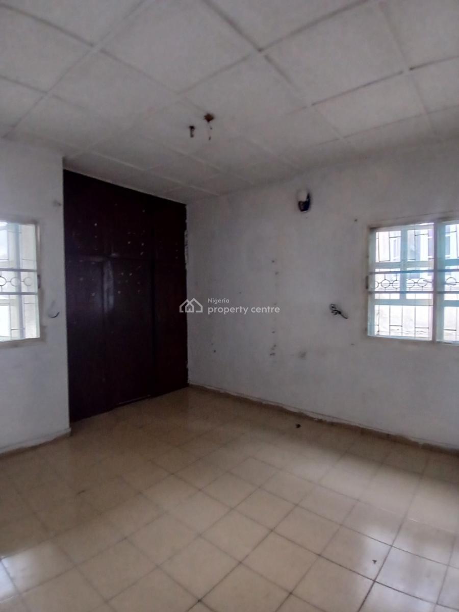 2bedroom Flat Upstairs with Balcony, Gated and Secured Estate Off Ado Road, Ajah, Lagos, Flat / Apartment for Rent