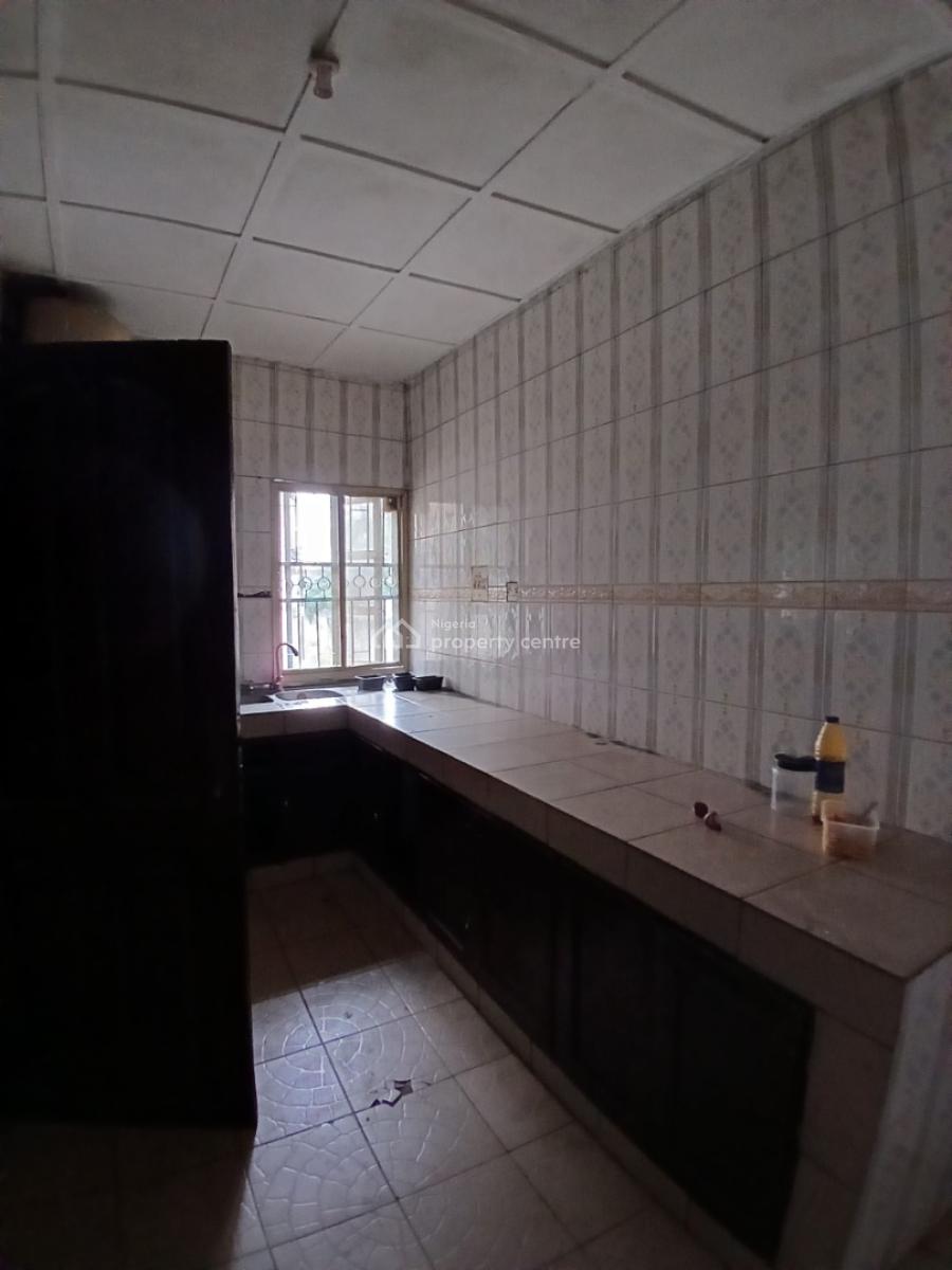 2bedroom Flat Upstairs with Balcony, Gated and Secured Estate Off Ado Road, Ajah, Lagos, Flat / Apartment for Rent