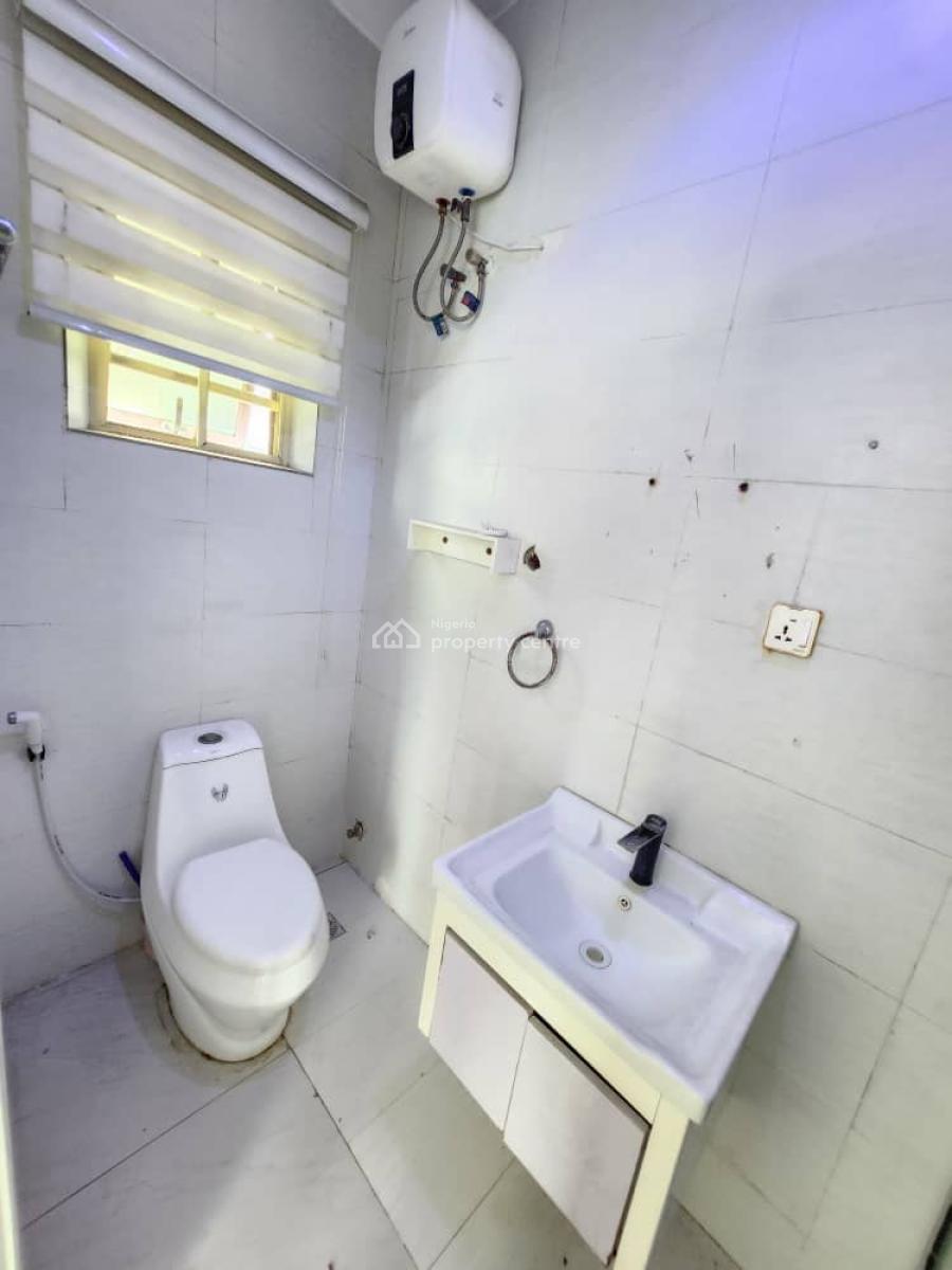 Fully Serviced 2 Bedroom Flat with Elevator and Pool, Ikate, Lekki, Lagos, Block of Flats for Sale