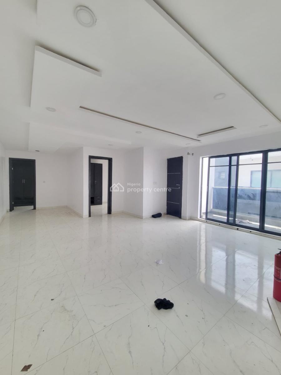 Beautiful and Spacious 2bedroom Apartment, Ologolo, Lekki, Lagos, Flat / Apartment for Rent