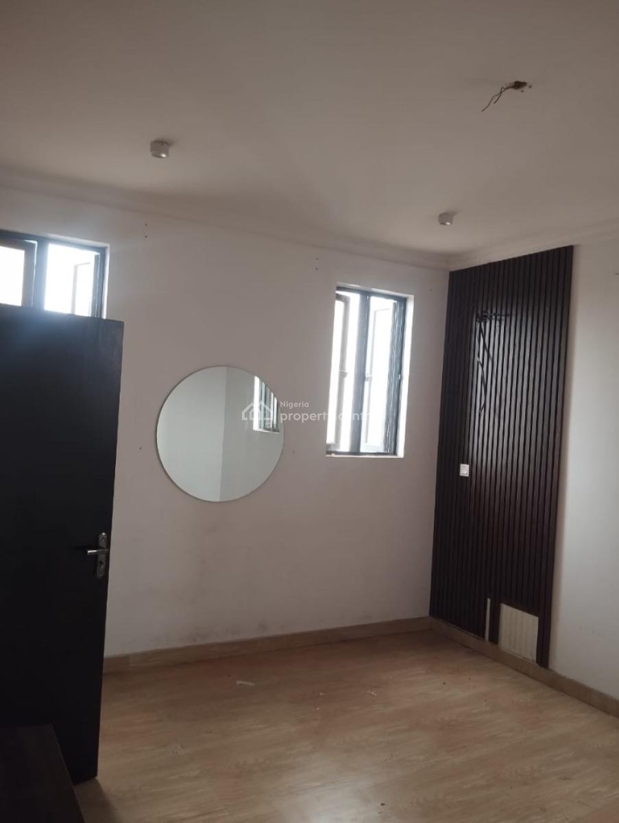 Very Decent 2bedroom Apartment, Ogudu Gra, Ramat, Gra, Ogudu, Lagos, Flat / Apartment for Rent