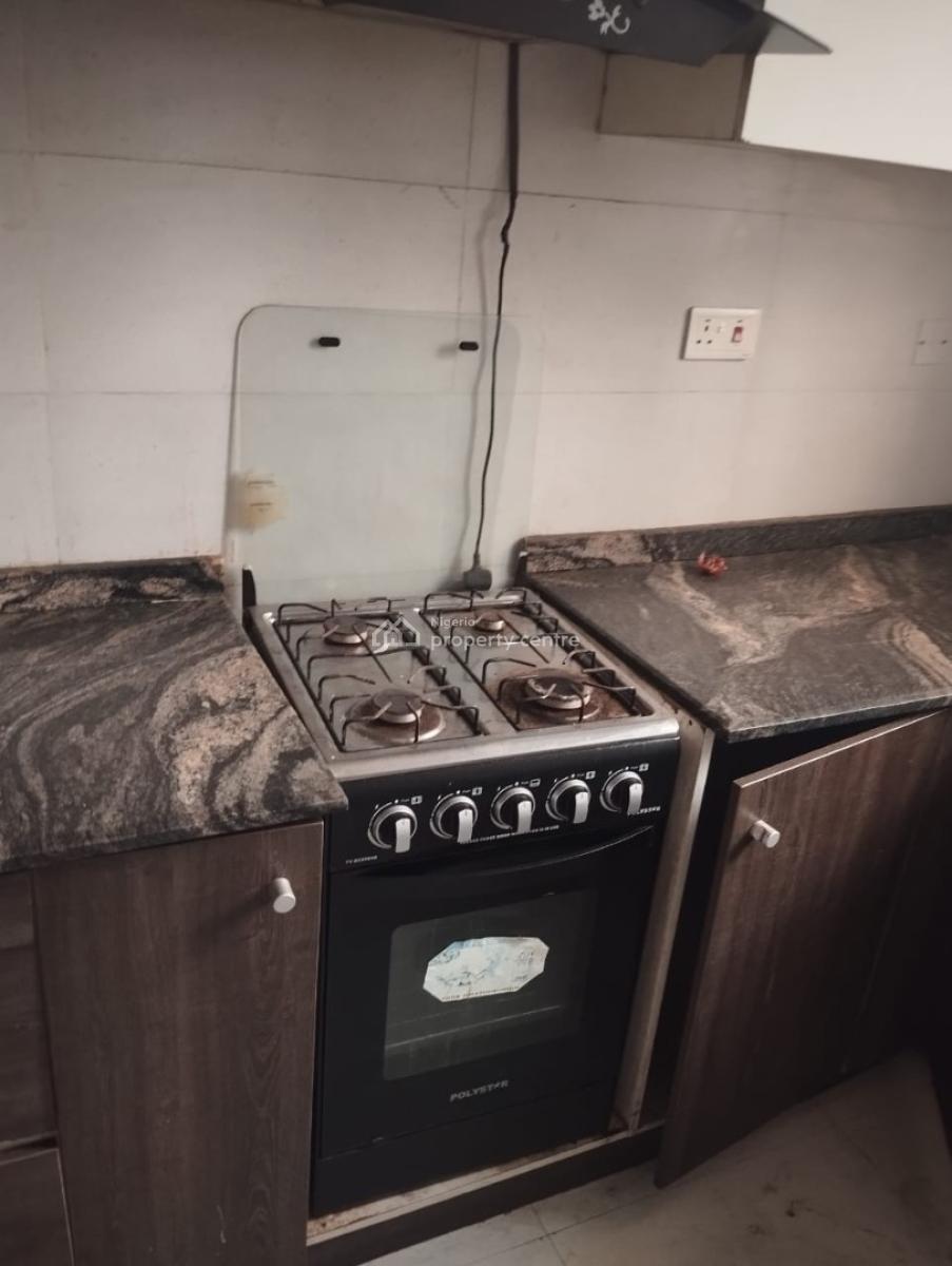 Very Decent 2bedroom Apartment, Ogudu Gra, Ramat, Gra, Ogudu, Lagos, Flat / Apartment for Rent